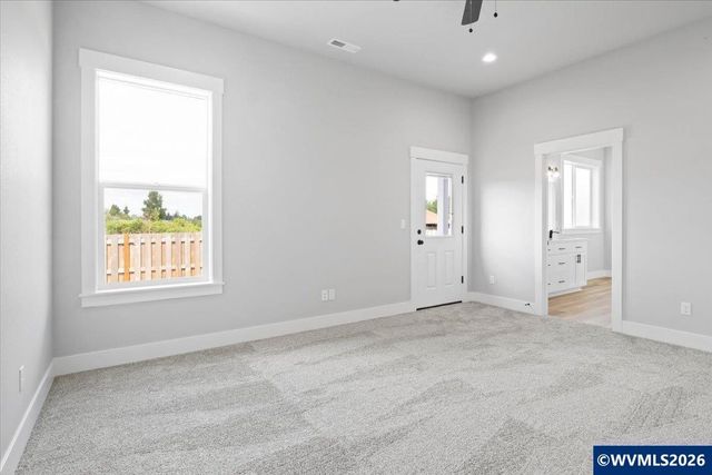 1026 Sassafras St, Independence, OR 97351