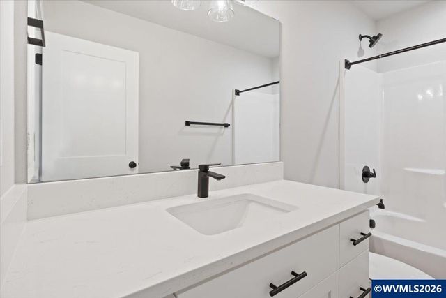 1026 Sassafras St, Independence, OR 97351