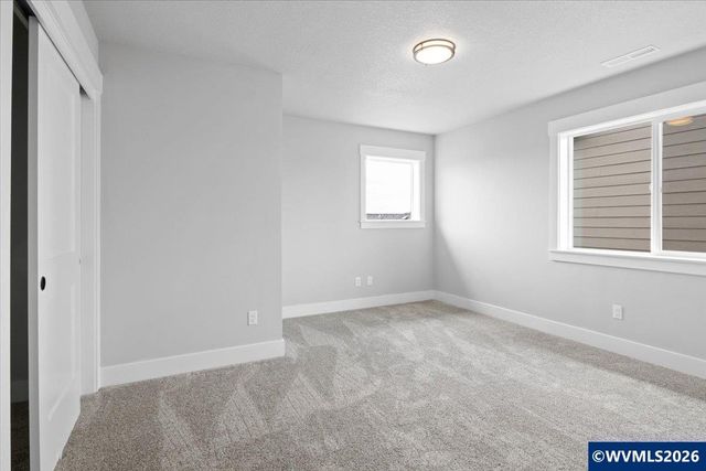 1026 Sassafras St, Independence, OR 97351