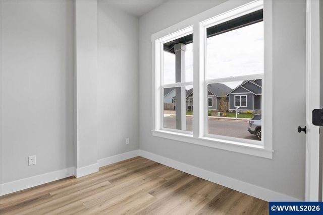 1026 Sassafras St, Independence, OR 97351