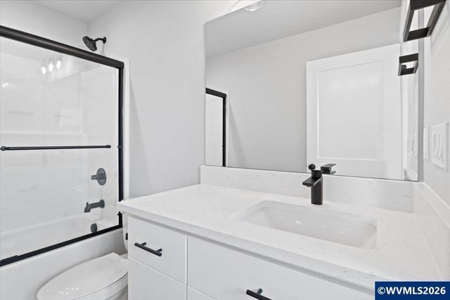 1026 Sassafras St, Independence, OR 97351