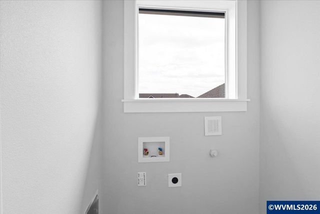 1026 Sassafras St, Independence, OR 97351