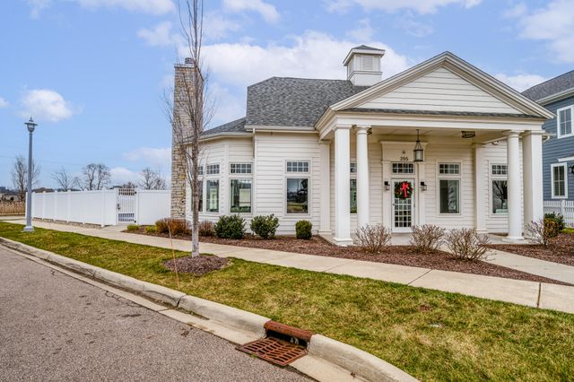 251 Cavelier Avenue, St. Joseph, MI 49085