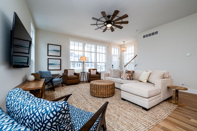 251 Cavelier Avenue, St. Joseph, MI 49085