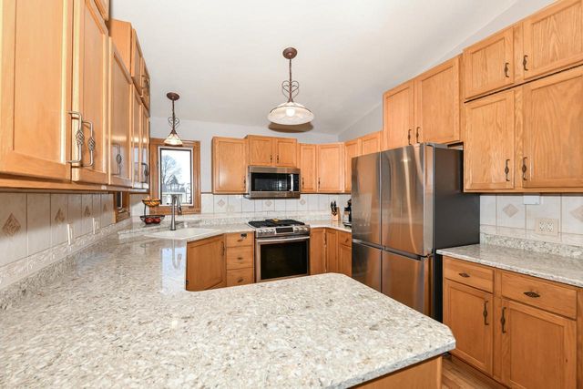 1605 Sherman AVENUE, South Milwaukee, WI 53172