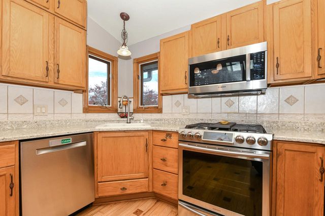 1605 Sherman AVENUE, South Milwaukee, WI 53172