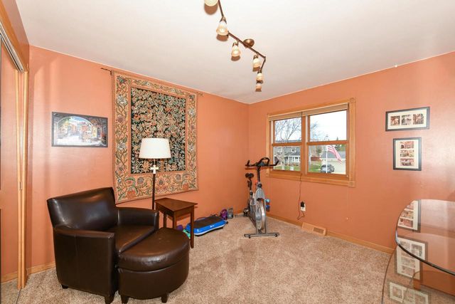 1605 Sherman AVENUE, South Milwaukee, WI 53172