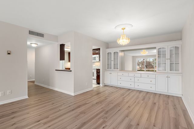 3001 Heritage Drive 106, Joliet, IL 60435