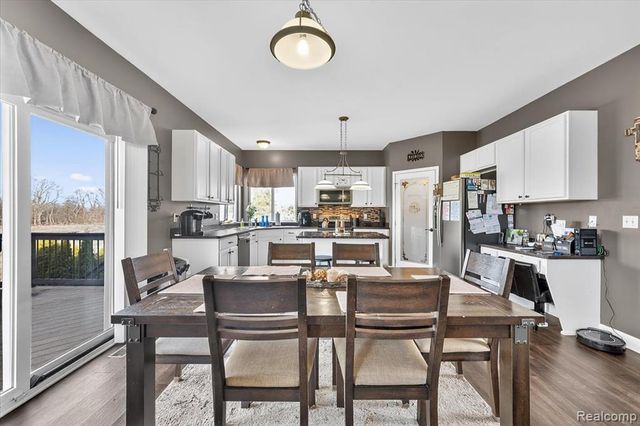 3196 Waldon Ridge Drive, Orion Twp, MI 48359