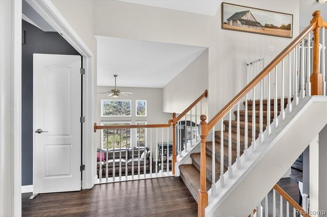 3196 Waldon Ridge Drive, Orion Twp, MI 48359