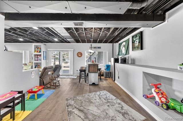 3196 Waldon Ridge Drive, Orion Twp, MI 48359