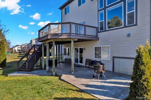 3196 Waldon Ridge Drive, Orion Twp, MI 48359