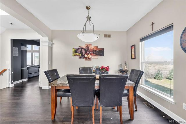 3196 Waldon Ridge Drive, Orion Twp, MI 48359