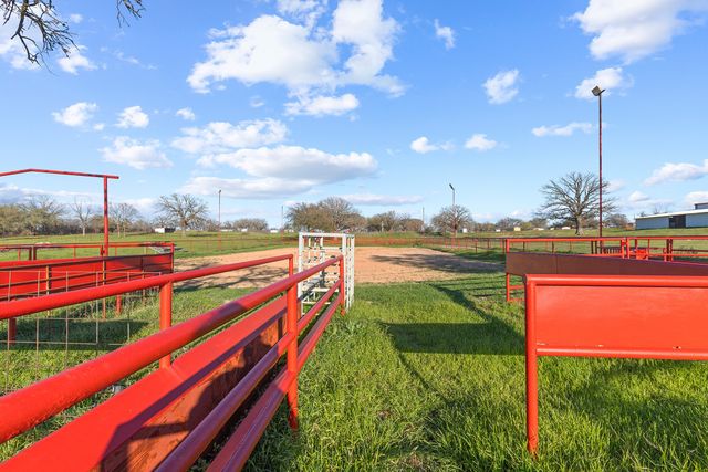 304 Scarlett Road, Weatherford, TX 76087