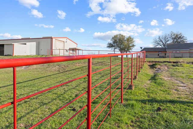 304 Scarlett Road, Weatherford, TX 76087