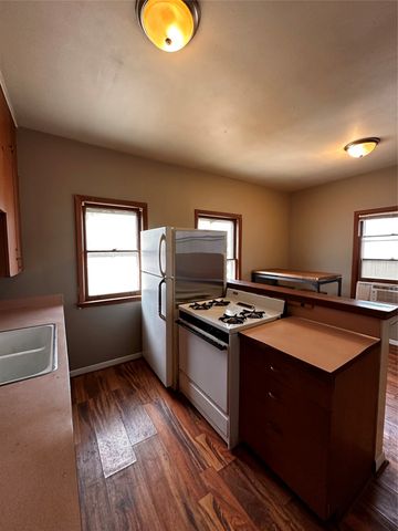 1148 36th Street, Des Moines, IA 50311