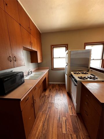 1148 36th Street, Des Moines, IA 50311