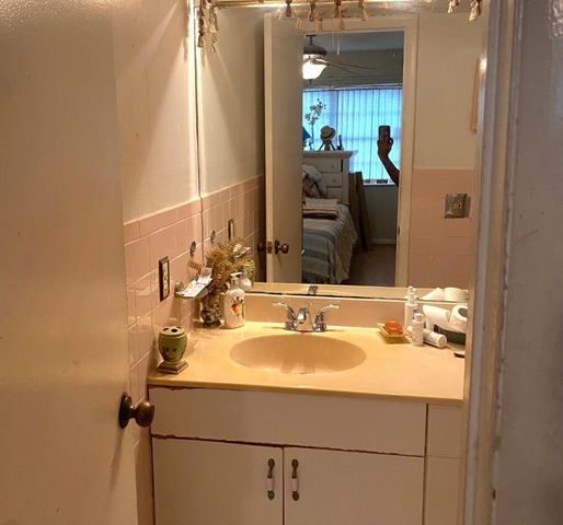 7323 W SUNRISE Boulevard 7323, Plantation, FL 33313