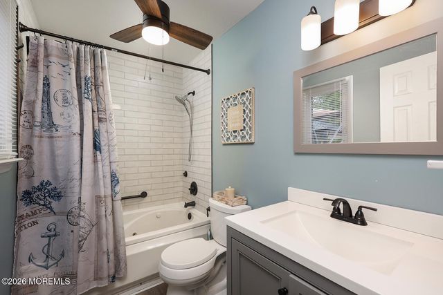 1325 12th Avenue, Toms River, NJ 08757