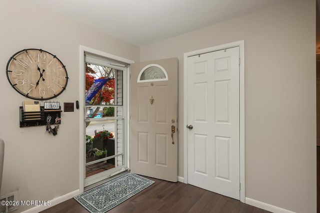 1325 12th Avenue, Toms River, NJ 08757