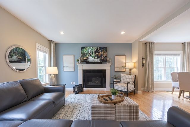 41 Westview Ave, Millbury, MA 01527