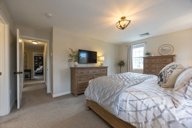 41 Westview Ave, Millbury, MA 01527