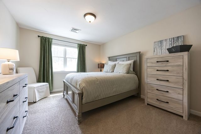 41 Westview Ave, Millbury, MA 01527