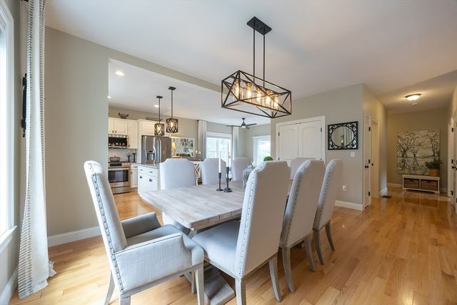 41 Westview Ave, Millbury, MA 01527