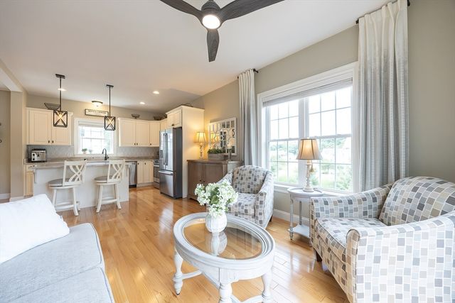 41 Westview Ave, Millbury, MA 01527