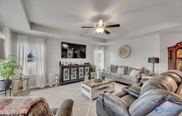 1107 Colonial Drive SW, Cullman, AL 35055