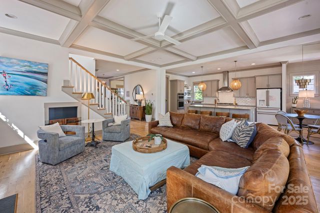 317 Catawba Avenue, Davidson, NC 28036
