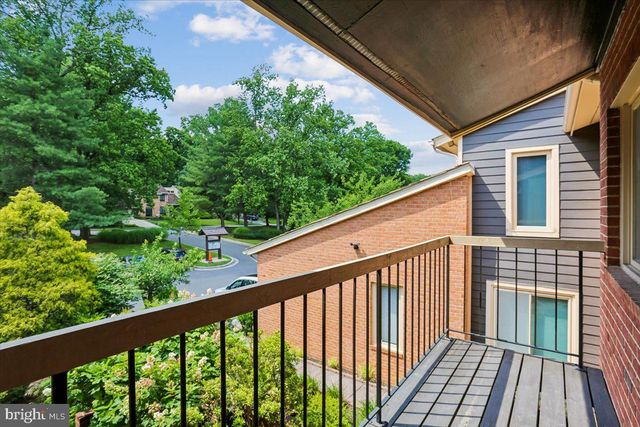 10719 GLOXINIA DR, Rockville, MD 20852