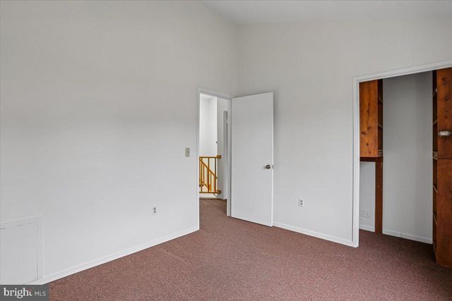 10719 GLOXINIA DR, Rockville, MD 20852