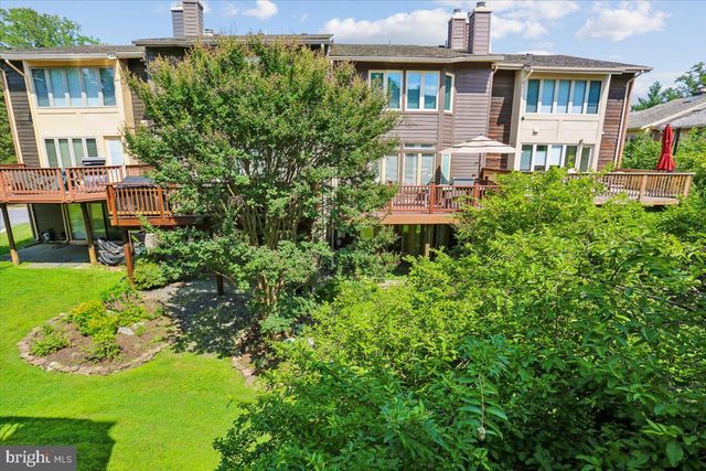 10719 GLOXINIA DR, Rockville, MD 20852