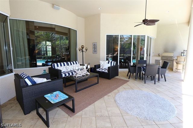 1824 Crayton RD, Naples, FL 34102