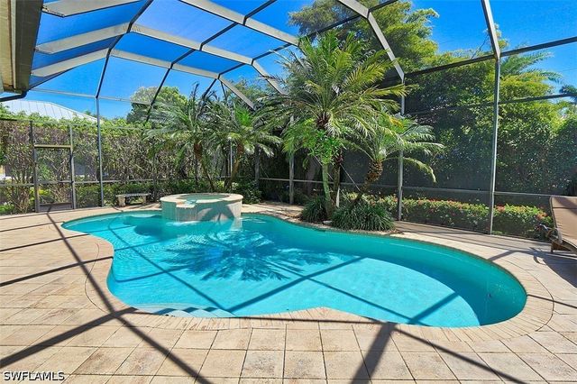 1824 Crayton RD, Naples, FL 34102