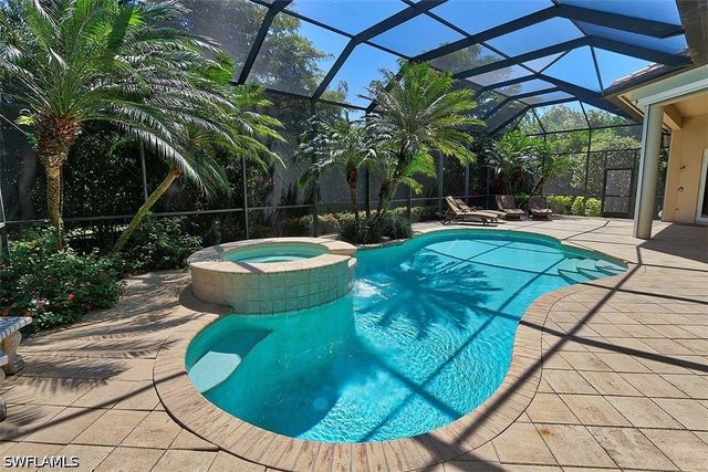 1824 Crayton RD, Naples, FL 34102