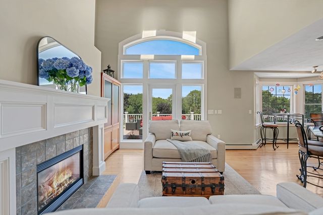 57 Perry Hill Rd, Acushnet, MA 02743