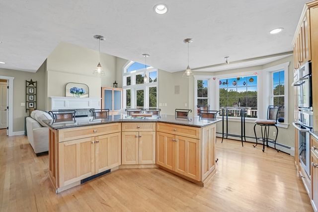 57 Perry Hill Rd, Acushnet, MA 02743