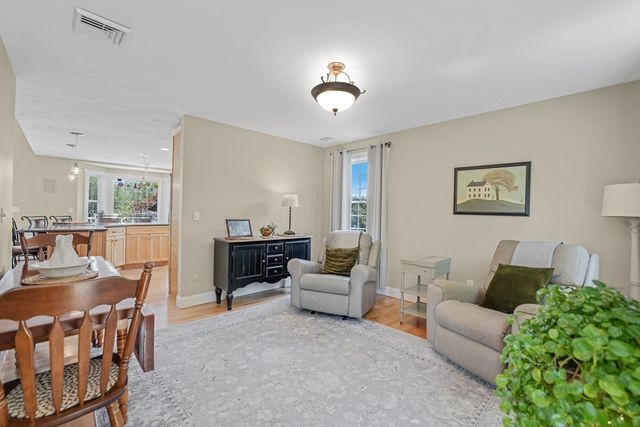 57 Perry Hill Rd, Acushnet, MA 02743