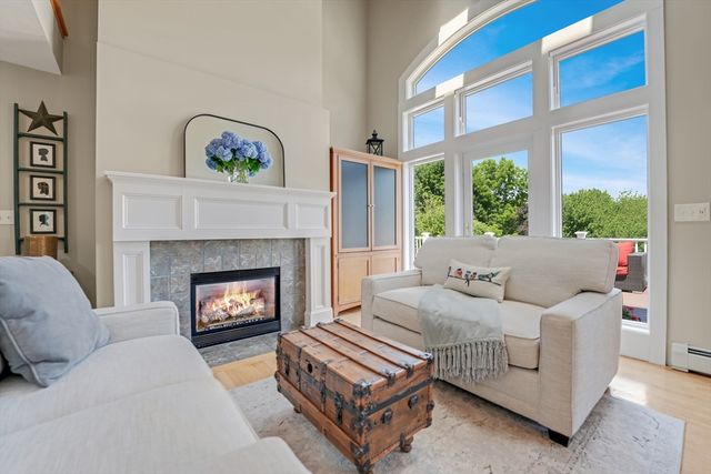 57 Perry Hill Rd, Acushnet, MA 02743