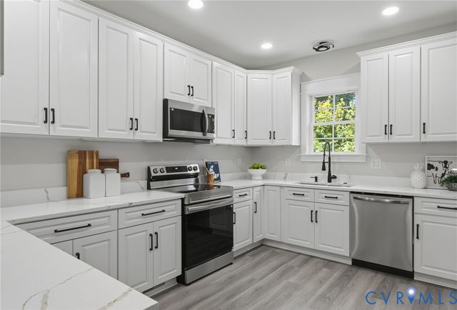 9005 Carswell St, Chesterfield, VA 23237