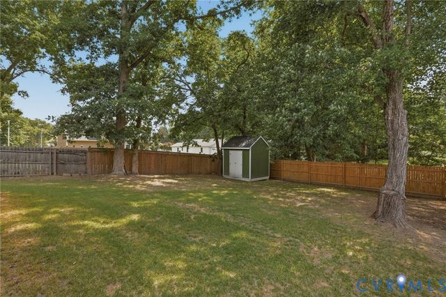 9005 Carswell St, Chesterfield, VA 23237