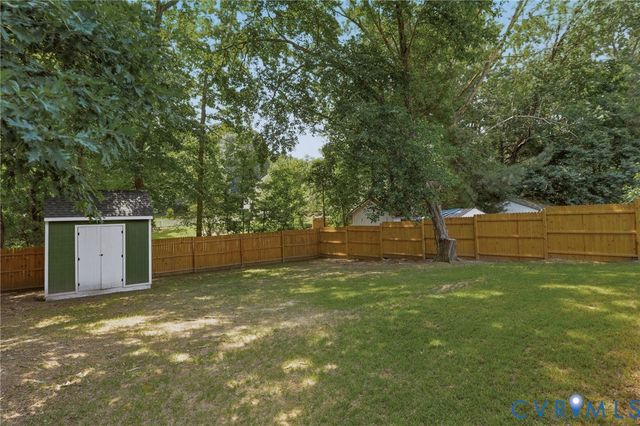 9005 Carswell St, Chesterfield, VA 23237
