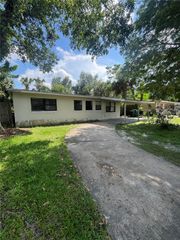 211 WOODMERE BOULEVARD, Sanford, FL 32773