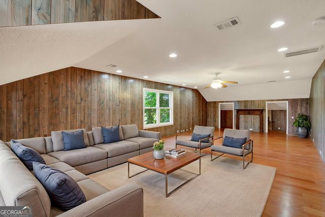725 Blue Gill Road, Ellabell, GA 31308