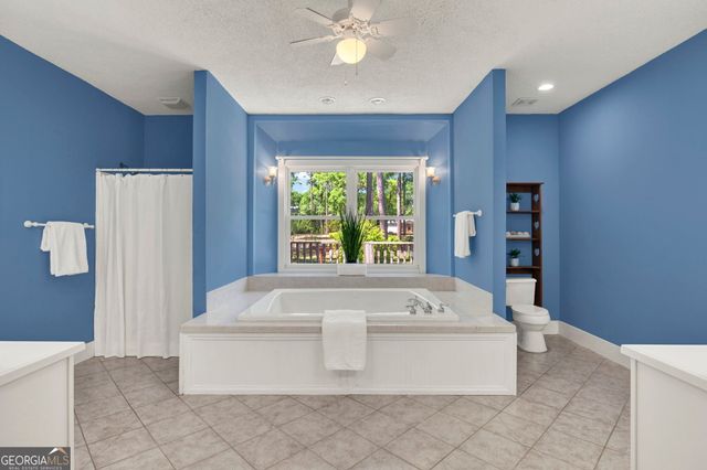 725 Blue Gill Road, Ellabell, GA 31308