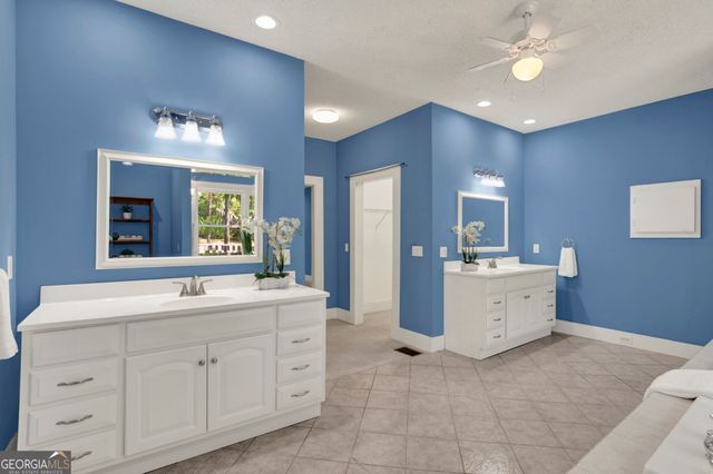 725 Blue Gill Road, Ellabell, GA 31308