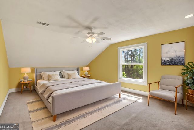 725 Blue Gill Road, Ellabell, GA 31308