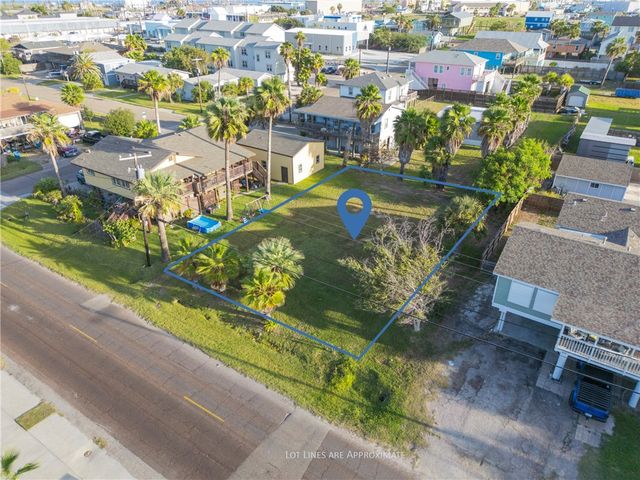 516 W Avenue C, Port Aransas, TX 78373